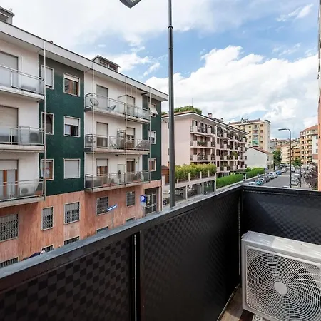 Puricelli 1 - Jungle - B Apartament