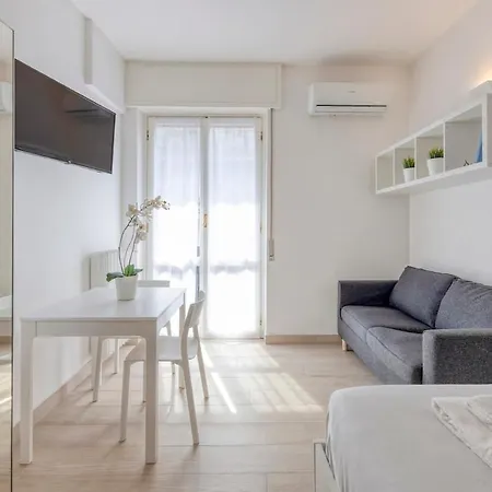 Apartment Puricelli 1 - Jungle - B Mailand